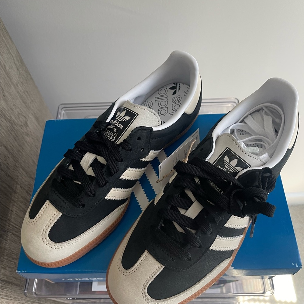 Adidas Samba